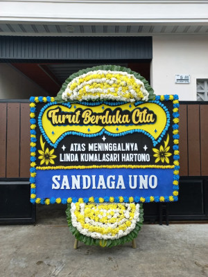 Papan Bunga Duka di Serambakon